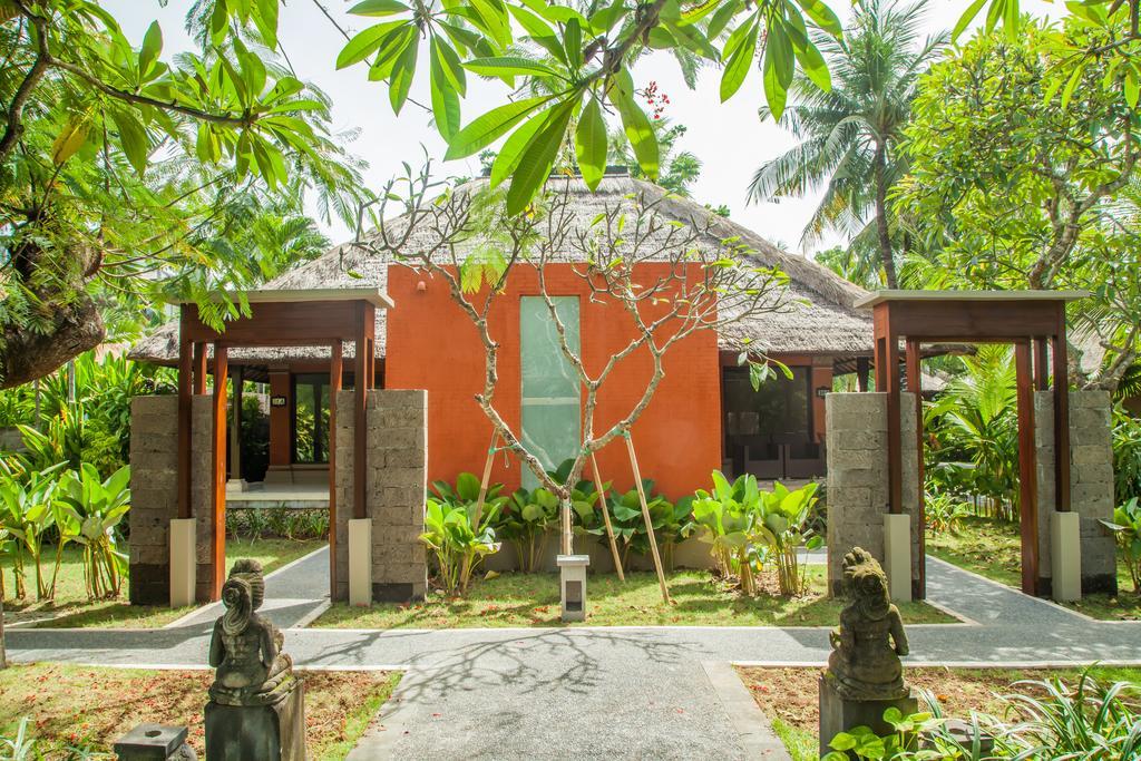 Legian Beach Villas Esterno foto