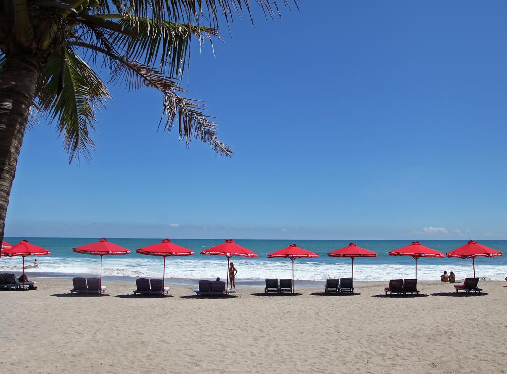 Legian Beach Villas Esterno foto